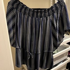 Abercrombie & Fitch Top